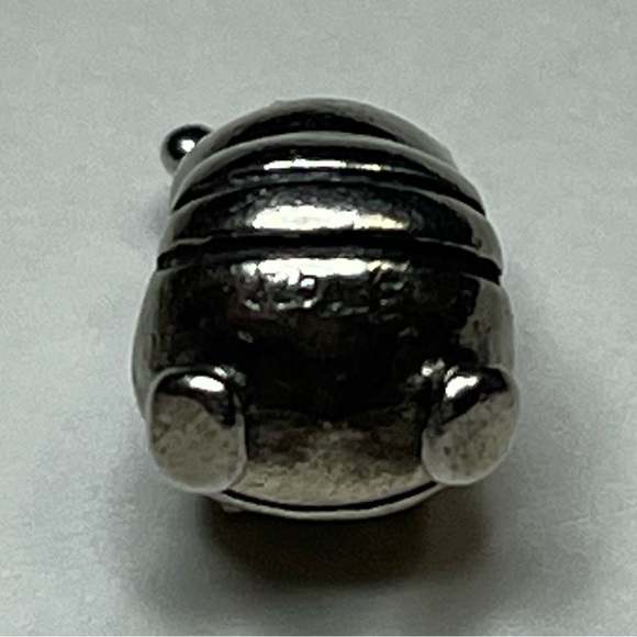 ๐๐Pandora Retired Sterling Silver Queen Bee Bead With 14K Gold Crown - Picture 9 of 11